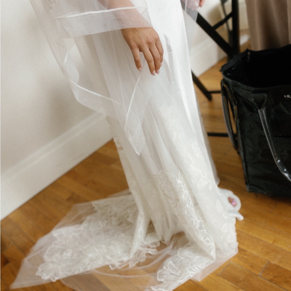 Voir Ember Bridal Robe + Laura Slip Dress